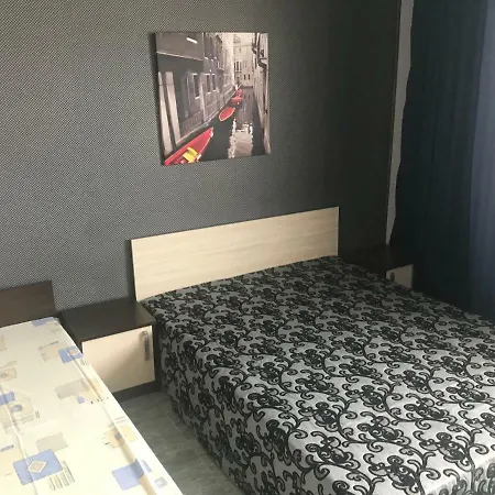 Guest house съндей
